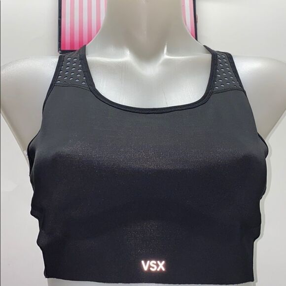 NWT VICTORIA SECRET SPORT BRA MEDIUM - Picture 1 of 3